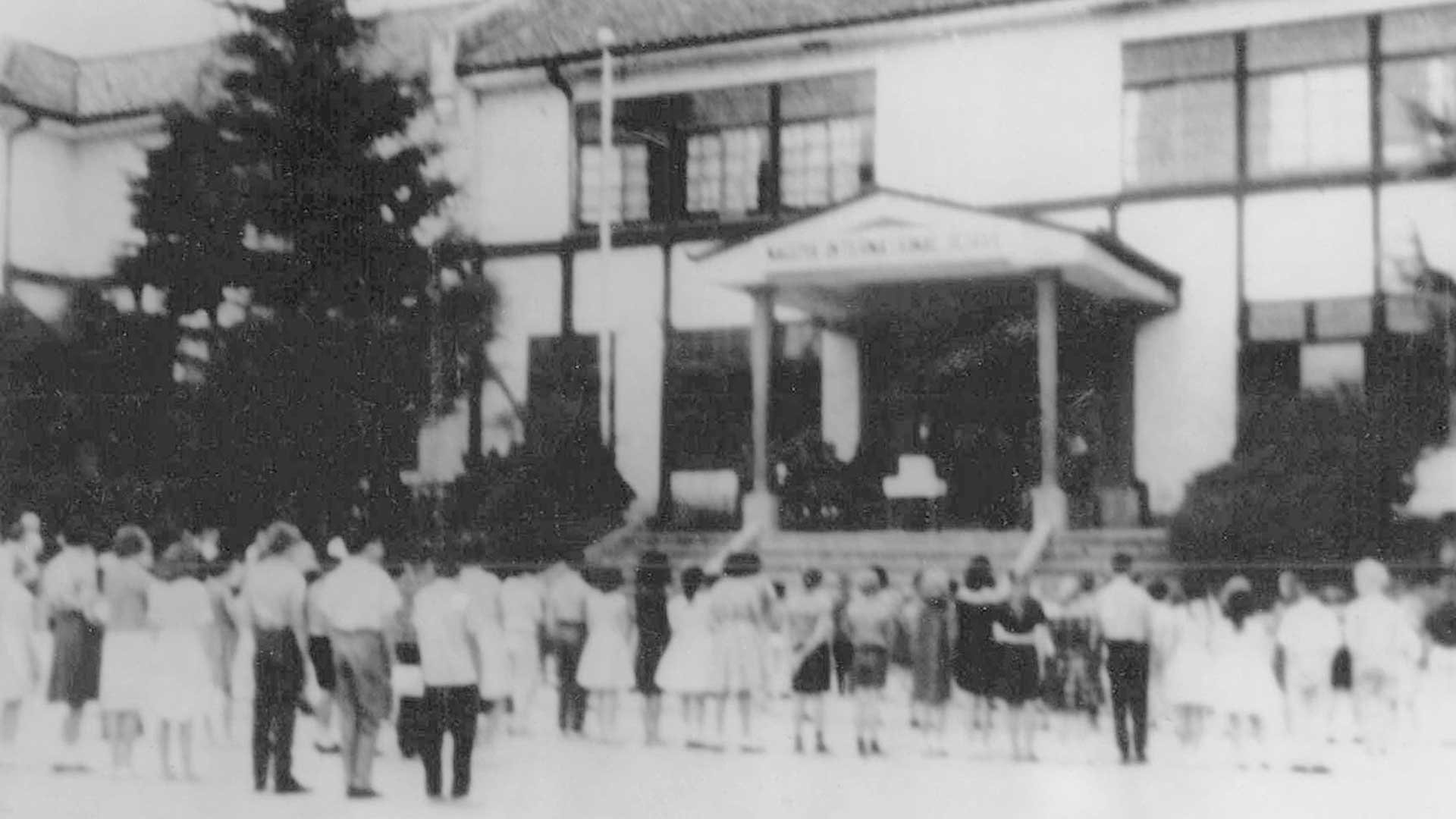 NIS_first_day_of_school