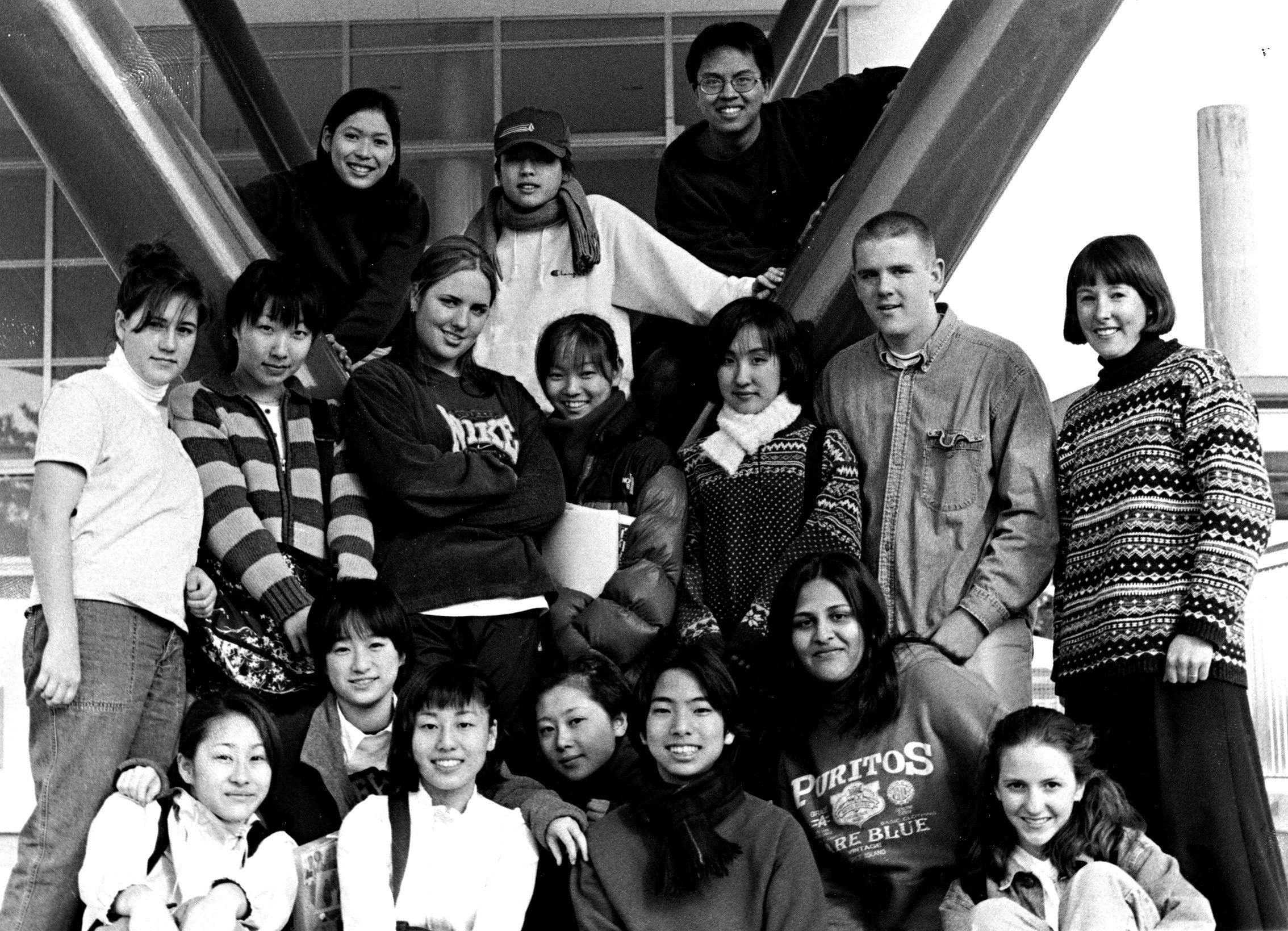 4_pg68_1998_HS Student Council