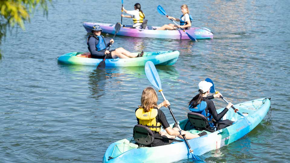 kayaking on nis student retreats